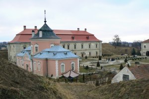 Золочів